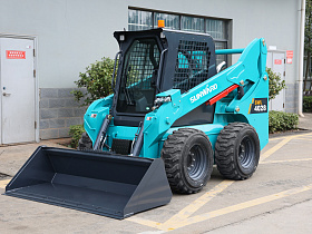 Мини-погрузчик Sunward SWL4028